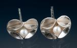 Fl Db leaf silver stud earring w/ pearls